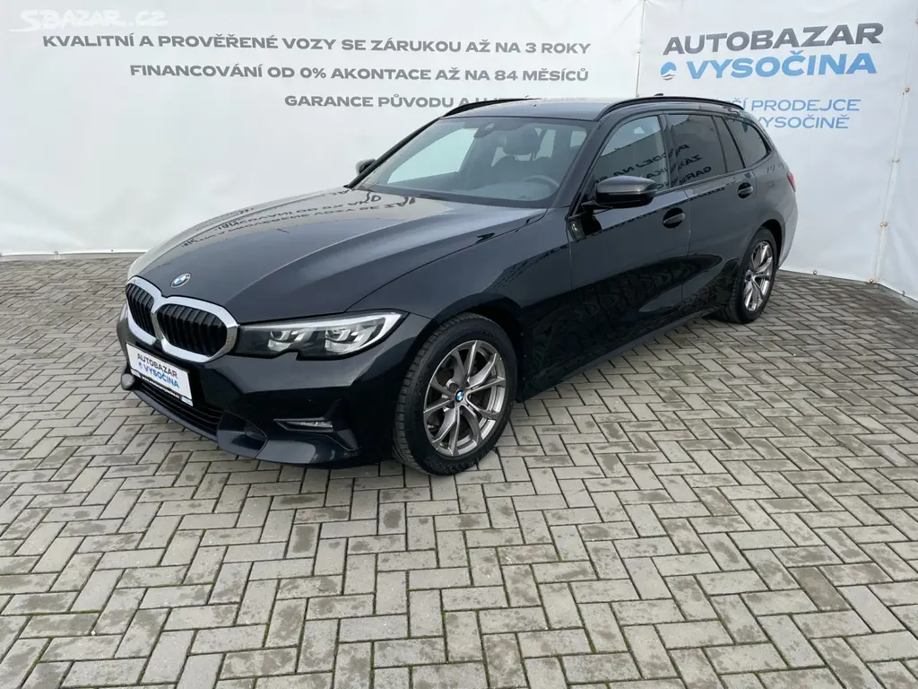 BMW Řada 3, Com. 318d 110kW Sport!