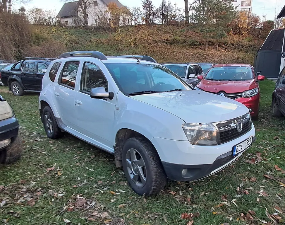 Dacia Duster, 1,5 DCI 80kW 4x4 rv 2014 - fotka 2