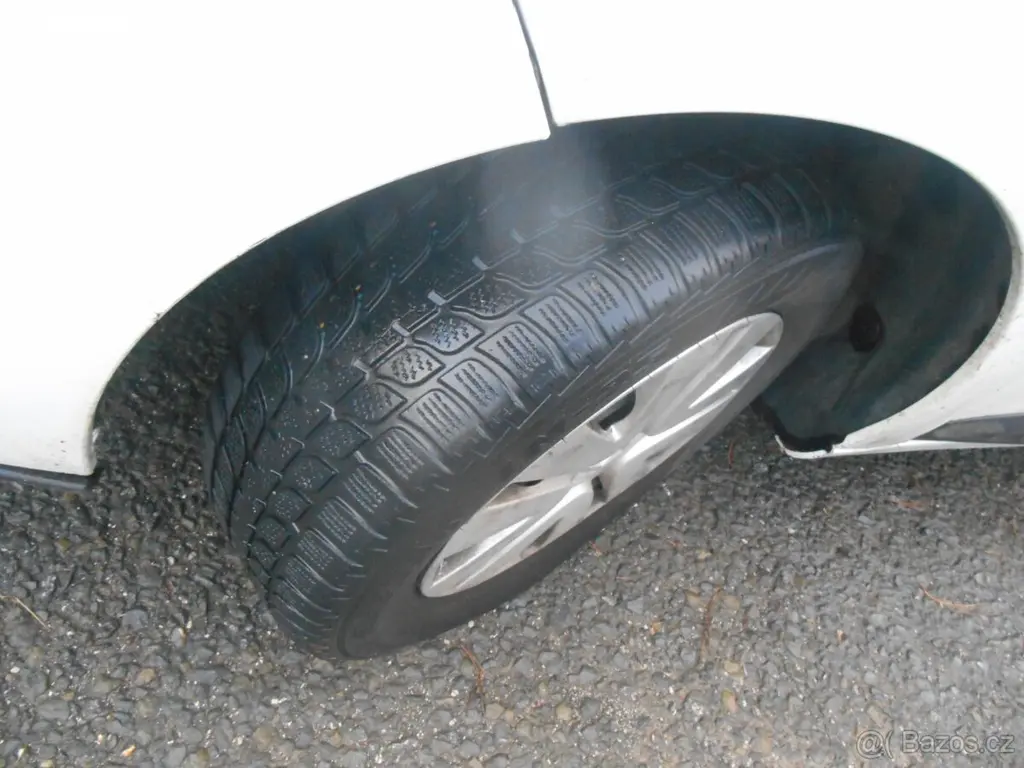 Renault fluence 1,5dci 81kw najeto 218tis km - fotka 5