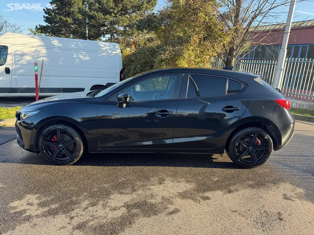 Mazda 3, 2.2D, 110kw Nefunkční Motor - fotka 2