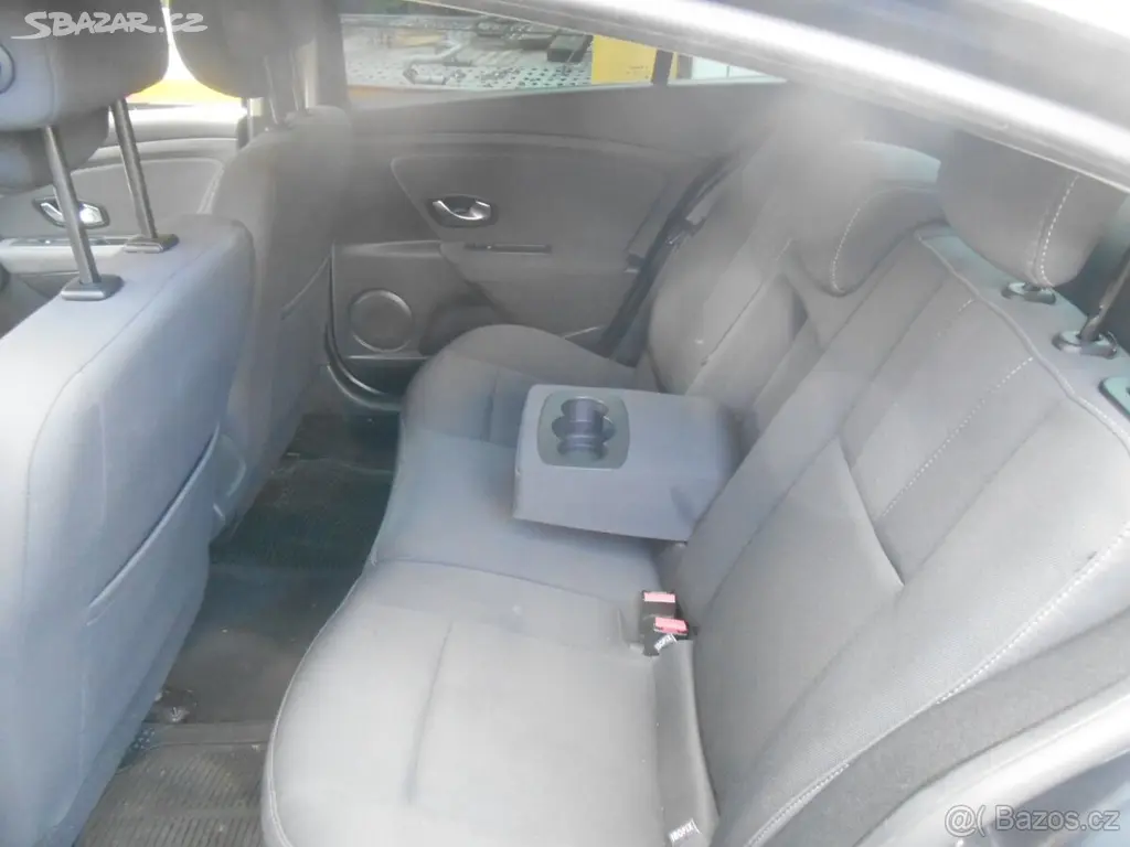 Renault fluence 1,6 benzin - fotka 6