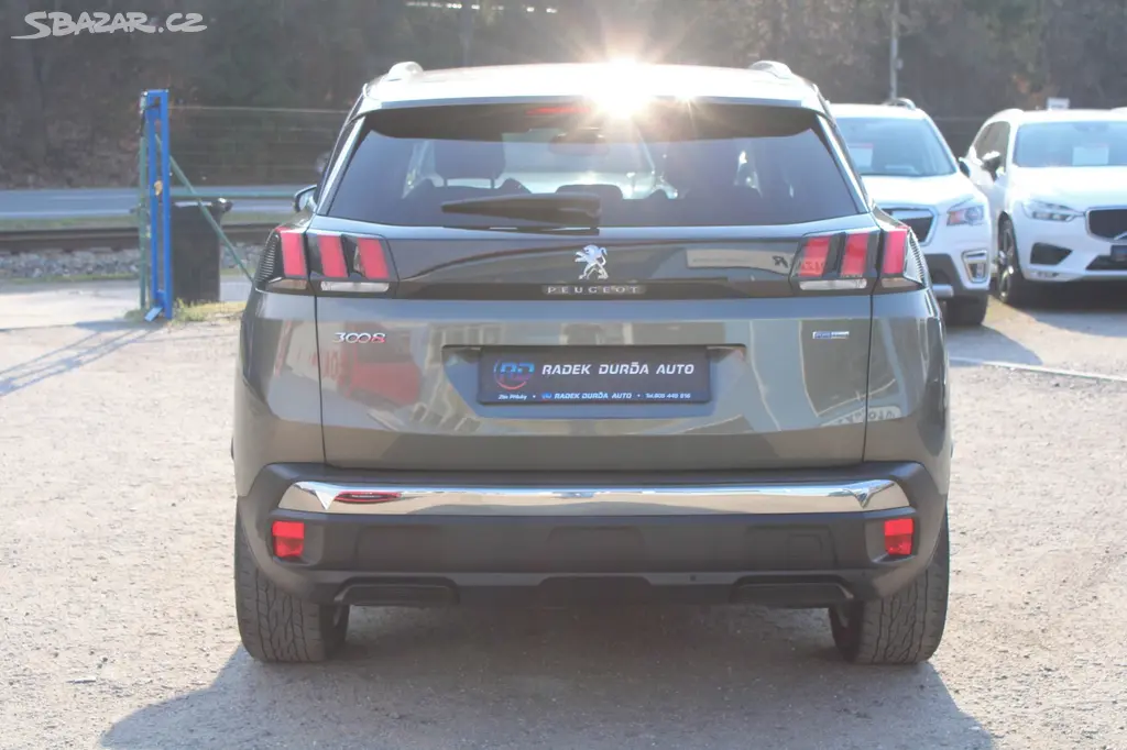 Peugeot 3008 1,2 PureTech 1.MAJ,ČR,ALLURE,2017 - fotka 6