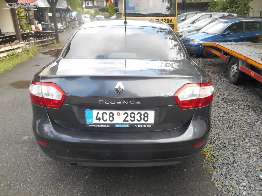 Renault fluence 1,6 benzin - fotka 2