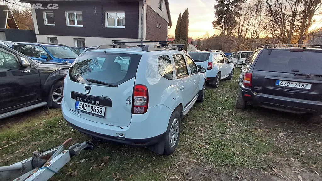 Dacia Duster, 1.5 DCI 4x4 (80 kw) rv 2015 - fotka 5