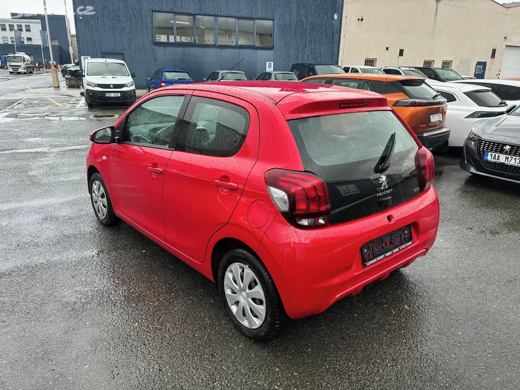 Peugeot 108, 1,0i 5 dv. po STK - fotka 4