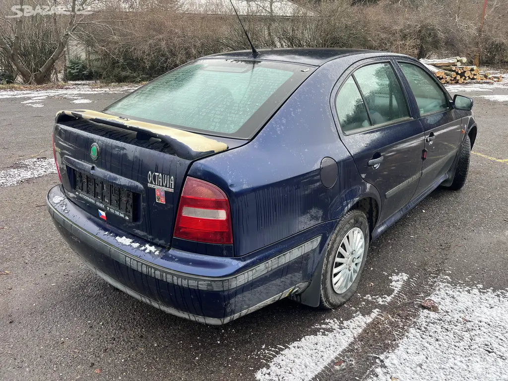 Škoda octavia 1 1,6i + lpg automat - fotka 3