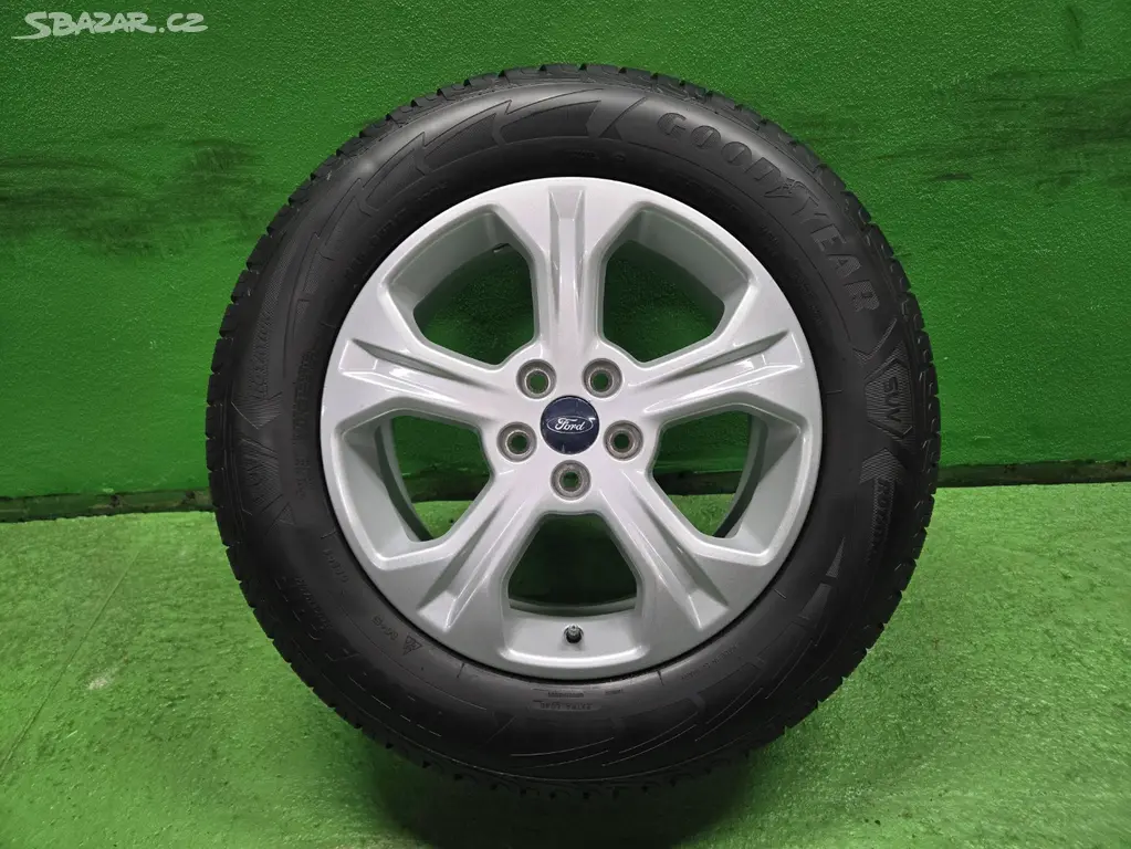 Náhled: 17"FORD KUGA 7J ET50 5X108 GOOD YEAR 225/65 R17