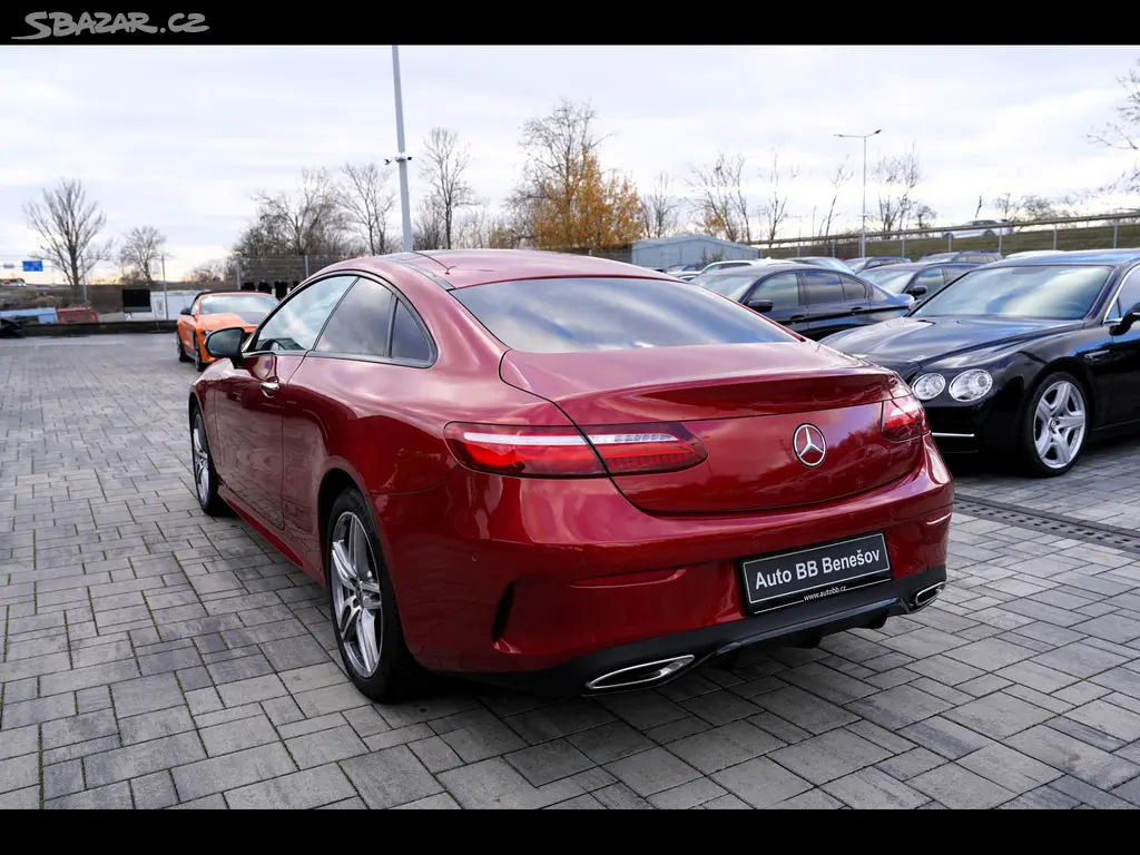 Mercedes-Benz Třídy E, E 400 AMG 4Matic+,Burmester - fotka 4