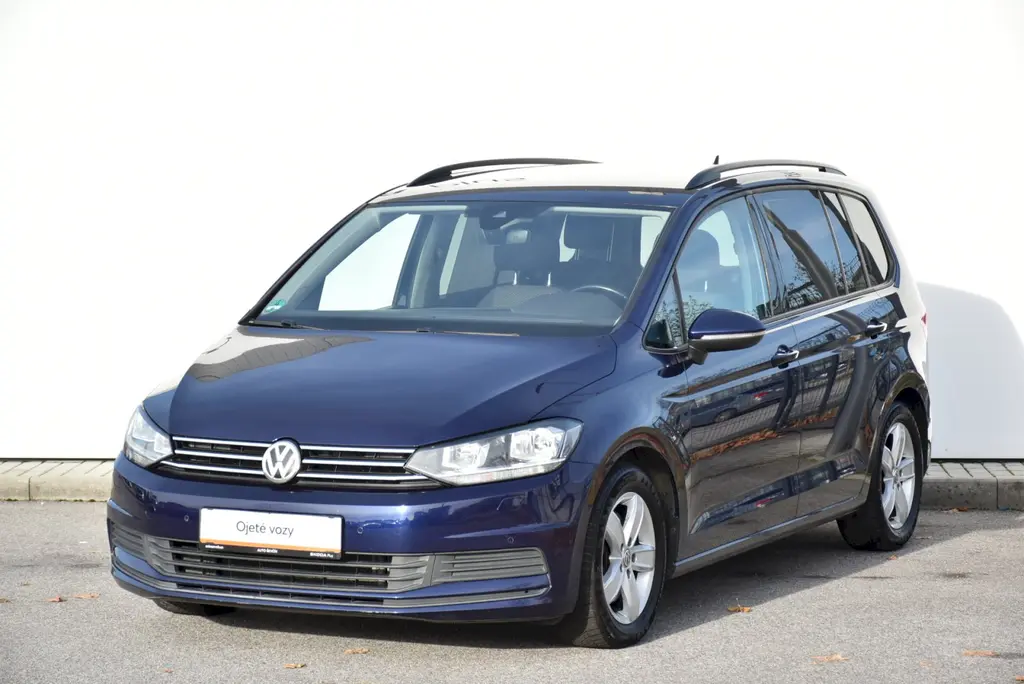 Volkswagen Touran, Trendline 2.0 TDI 110kW DSG - fotka 4