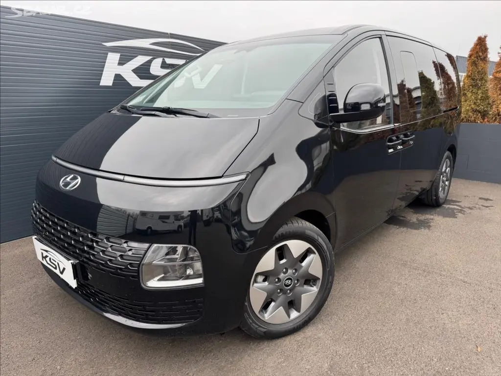 Hyundai Staria, 2,2 4x4, 9 Sedadel, kůže