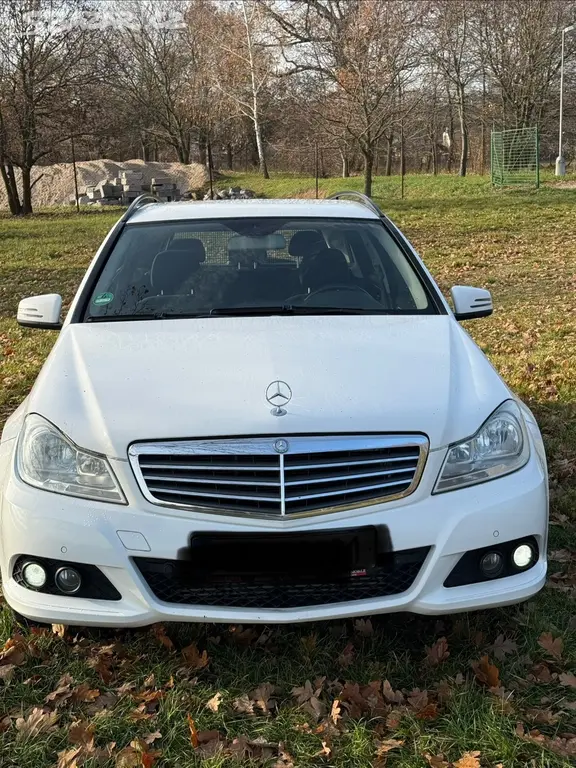 Mercedes-Benz W204 Facelift C220 cdi