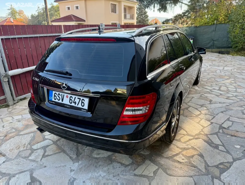 Mercedes-Benz Třídy C, 200 CGI 135KW AVANTGARDE - fotka 4