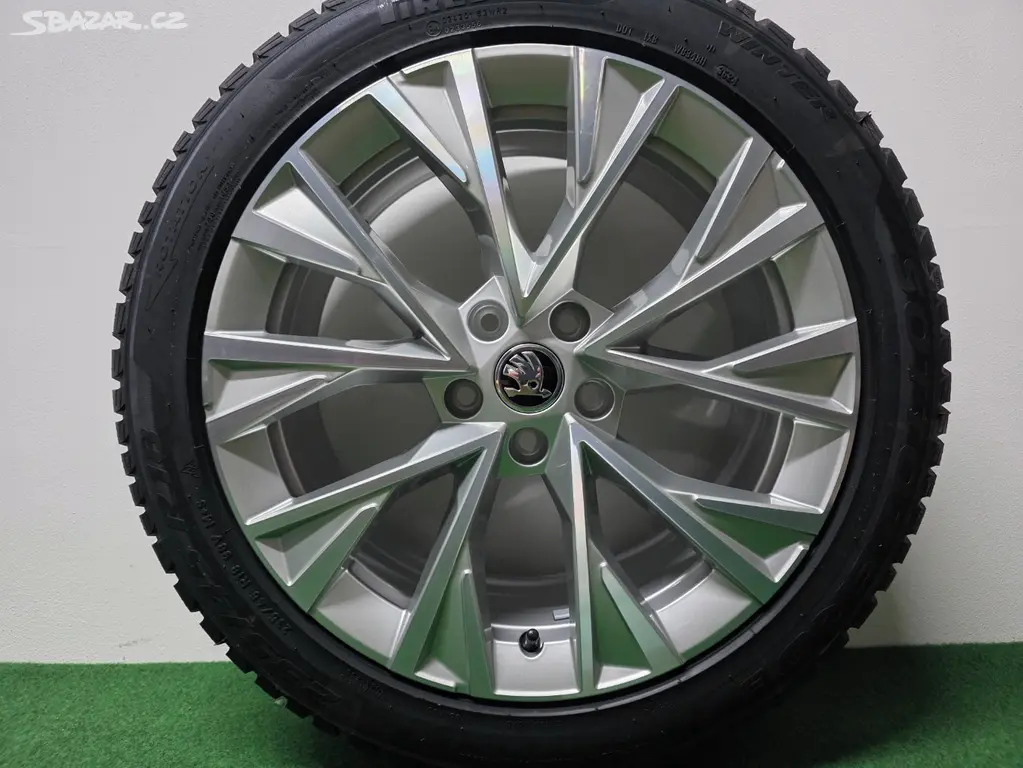 Škoda Superb 4 Alu kola 18 Zimní Nové  3P0601025 E