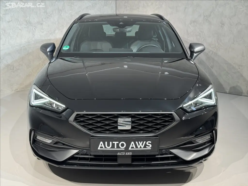 Seat Leon, 1,4 TSi e-Hybrid FR Line LED - fotka 3