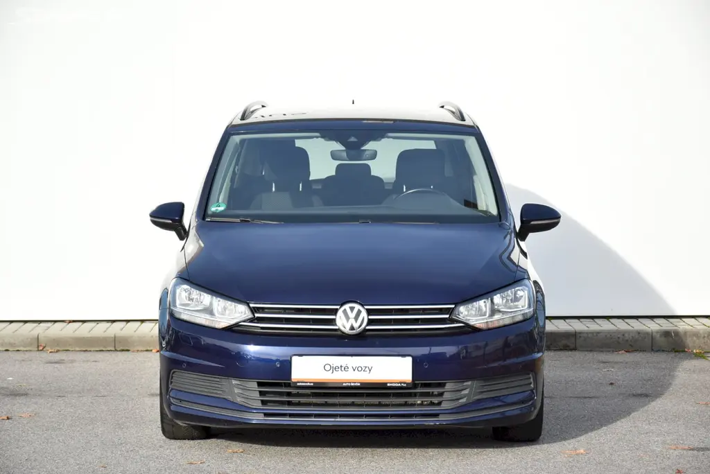 Volkswagen Touran, Trendline 2.0 TDI 110kW DSG - fotka 5