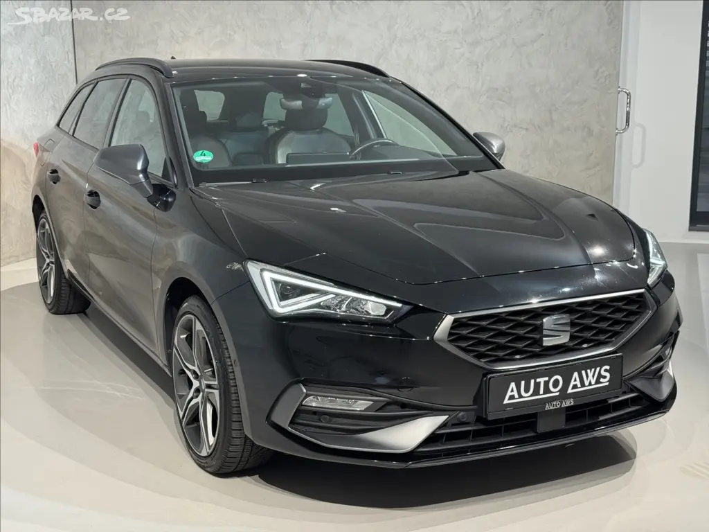 Seat Leon, 1,4 TSi e-Hybrid FR Line LED - fotka 4