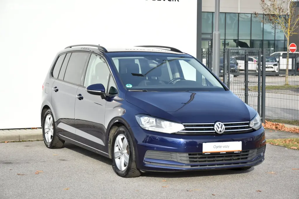 Volkswagen Touran, Trendline 2.0 TDI 110kW DSG - fotka 6
