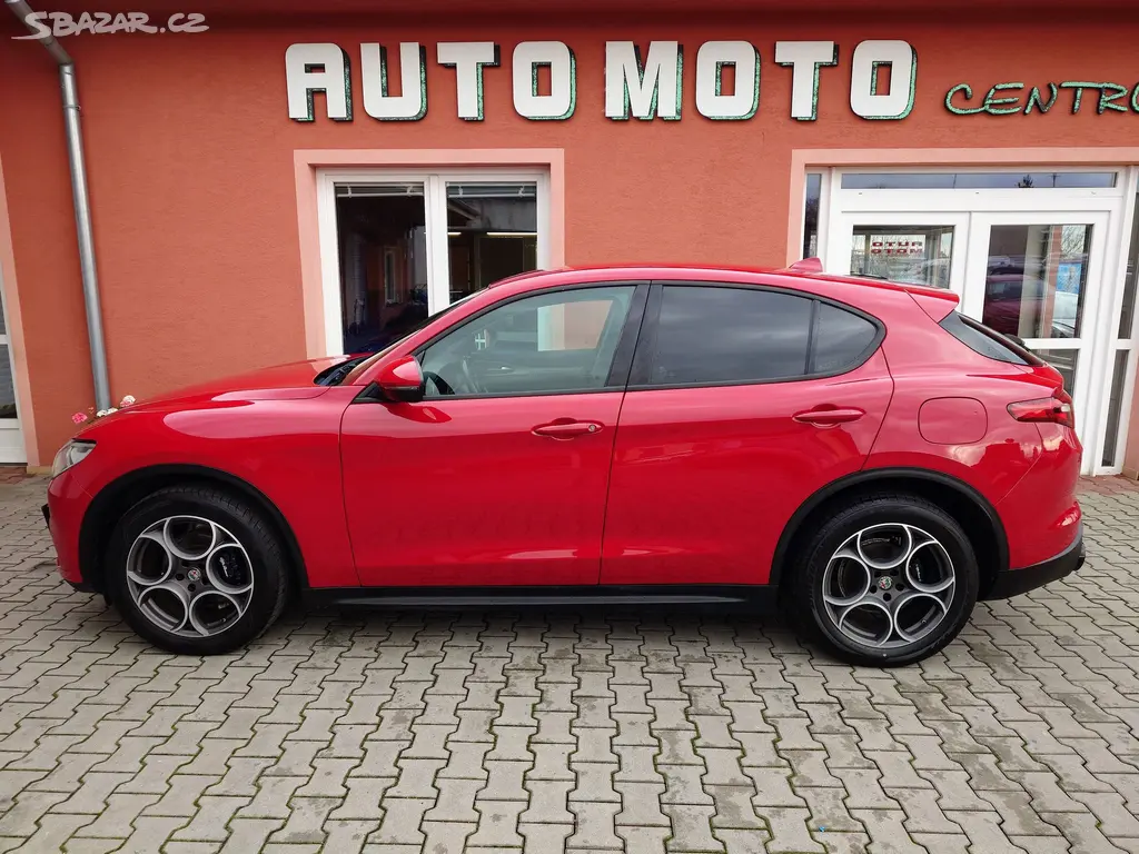 Alfa Romeo Stelvio, 2.2 JTDM 140 kW - fotka 2