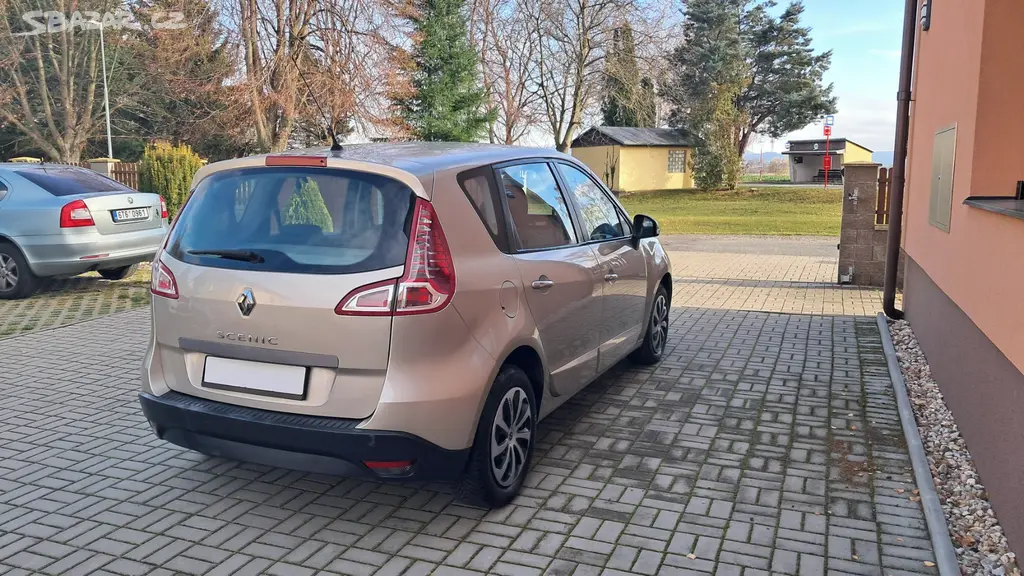 Renault Scénic, 1.6i / 81KW - fotka 5
