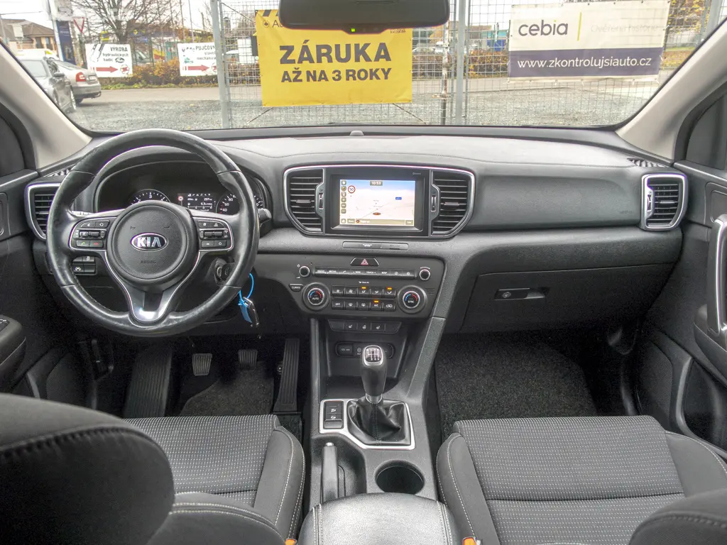 Kia Sportage 1.7D 85KW NAVI 1 MAJITEL! - fotka 6