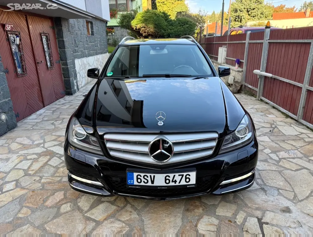 Mercedes-Benz Třídy C, 200 CGI 135KW AVANTGARDE - fotka 2