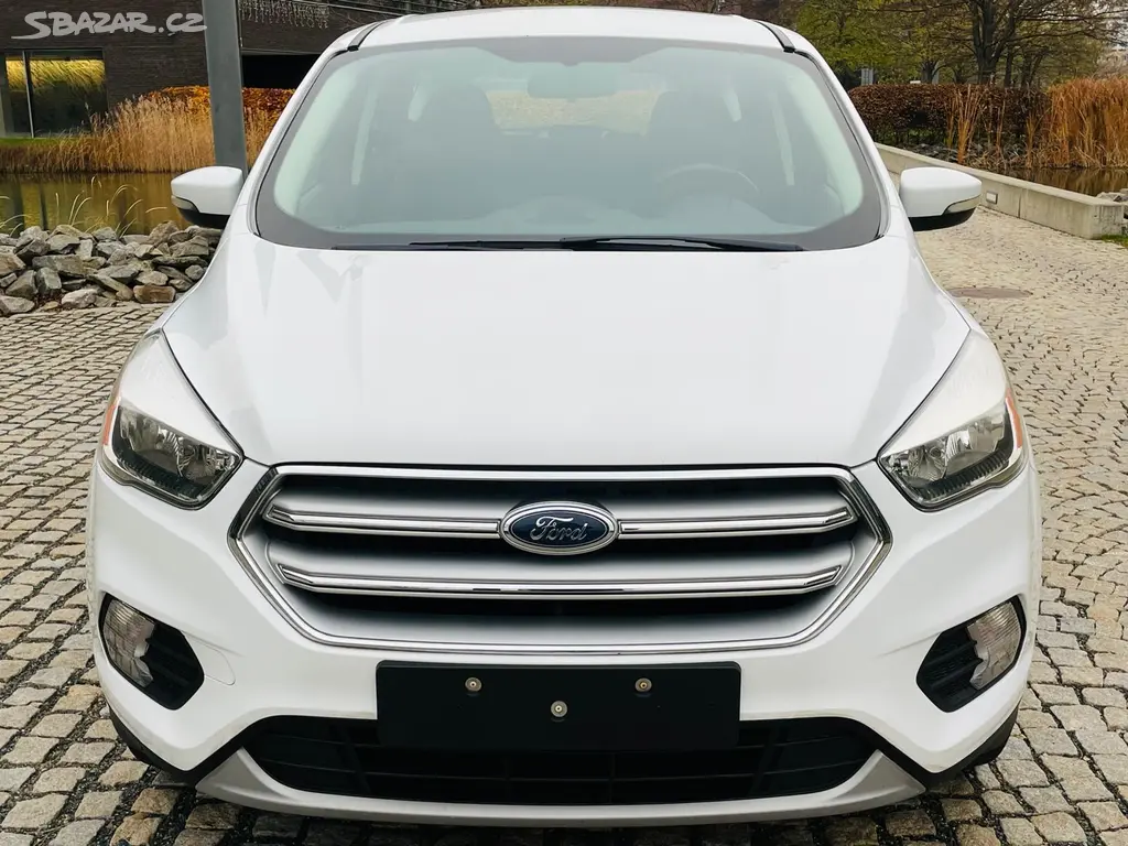 Ford Kuga, 2.0TDCi MANUÁL FACELIFT 2WD - fotka 6