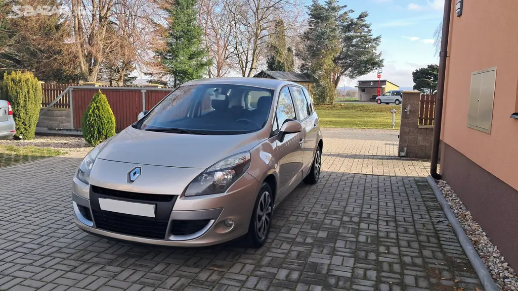 Renault Scénic, 1.6i / 81KW - fotka 3