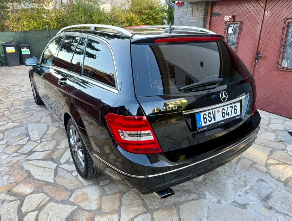 Mercedes-Benz Třídy C, 200 CGI 135KW AVANTGARDE - fotka 6