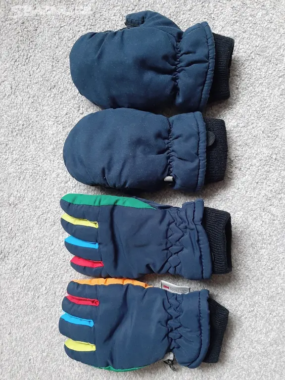 Rukavice 3-4 roky - Jilemnice - Bazar - Sbazar.cz