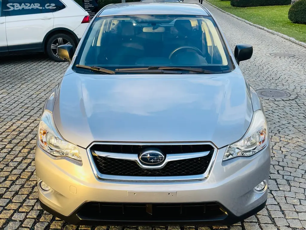 Subaru XV, 1.6i 4x4 MAN SENZORY SERVISKA - fotka 5