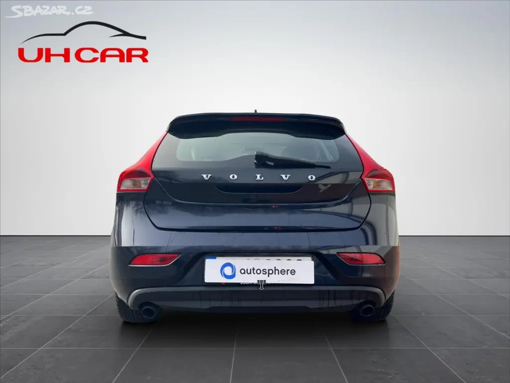 Volvo V40, 2,0 110kW NOVÁ SPOJKA, xenony - fotka 6