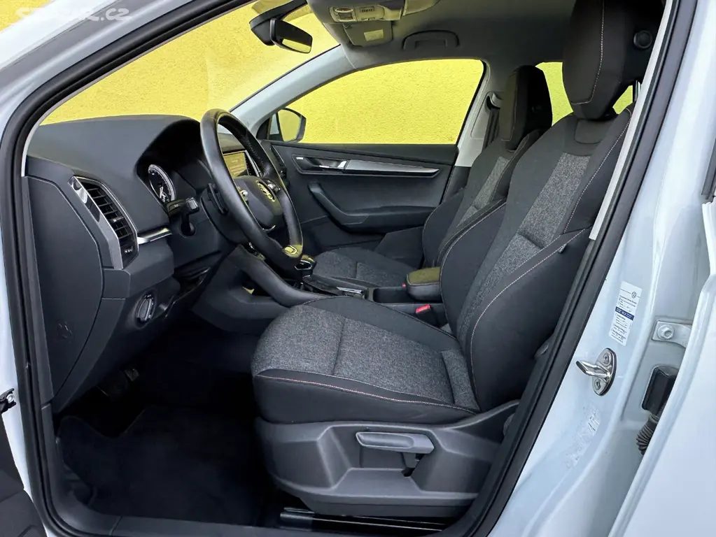 Škoda Karoq CLEVER 2.0TDI/110kW DSG 4x4 r.v.2022 - fotka 6