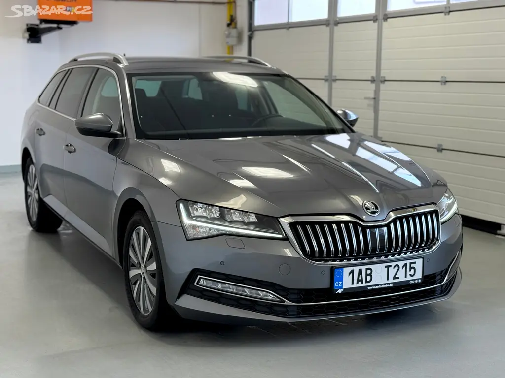 Škoda Superb, 2,0TDI 110 kwDSG Style ČR1.MAJ - fotka 5