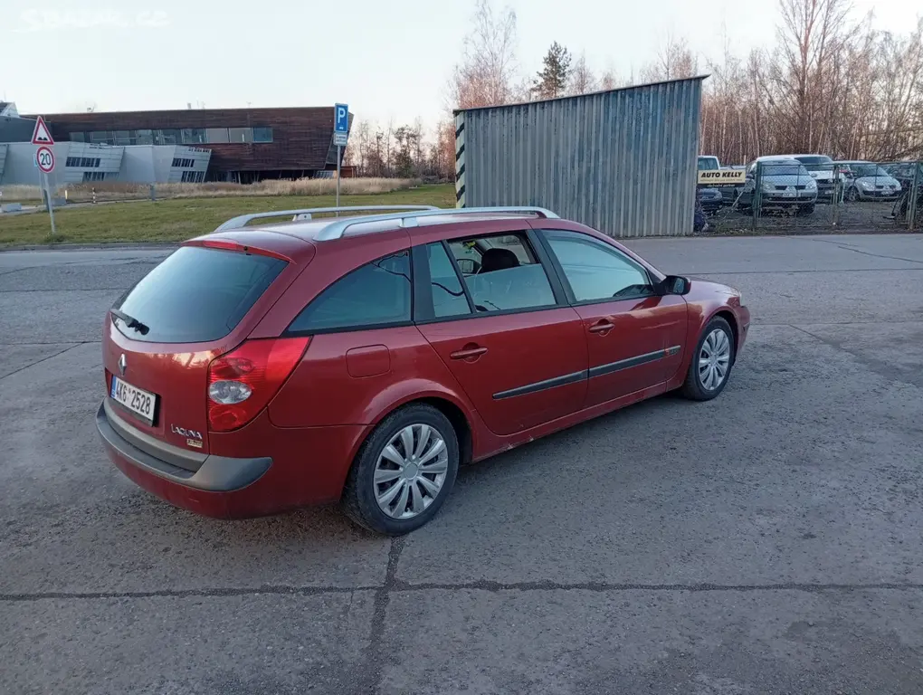 Renault Laguna 1.8-16V-r.v.2003 STK do 19.11.2027 - fotka 4