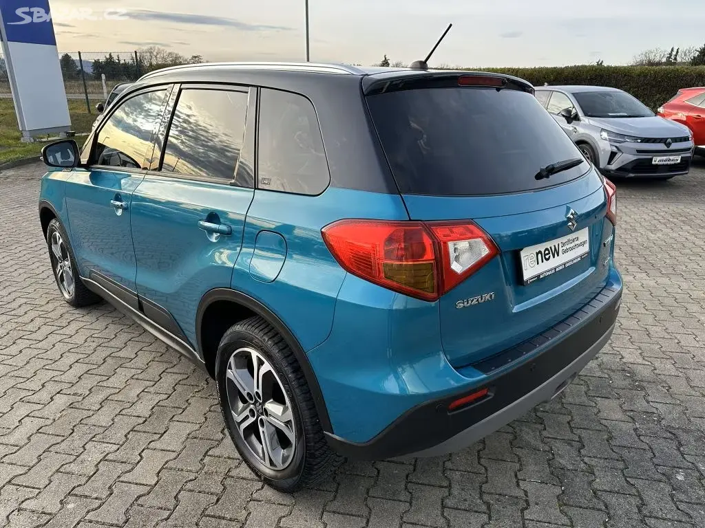 Suzuki Vitara 1.6 VVT Comfort+ 4x4 - 120 PS - fotka 6