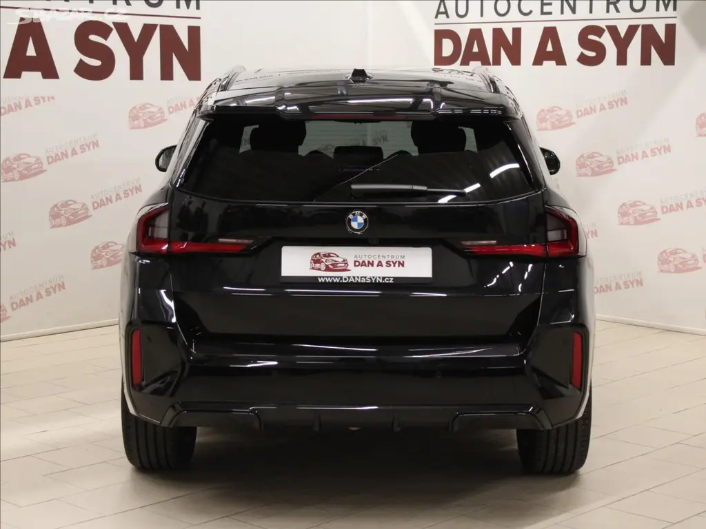 BMW X1, 2,0 xDrive 23i M-paket ZÁNOVNÍ - fotka 5