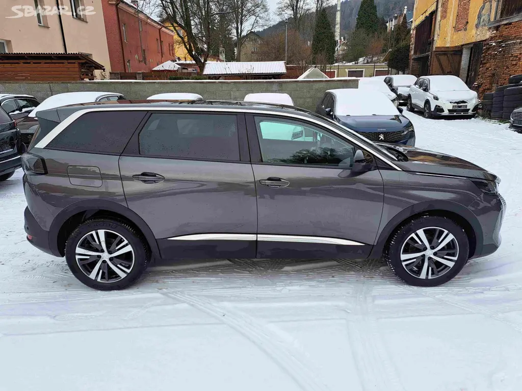 Peugeot 5008, 1,2 PT ALLURE LED ALU PDC NAVI - fotka 3
