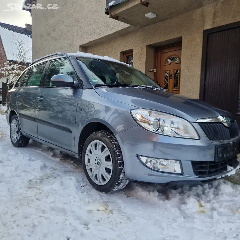 Škoda Fabia Combi 1.2 TSI 63 kW Style r.v 2012 - fotka 6