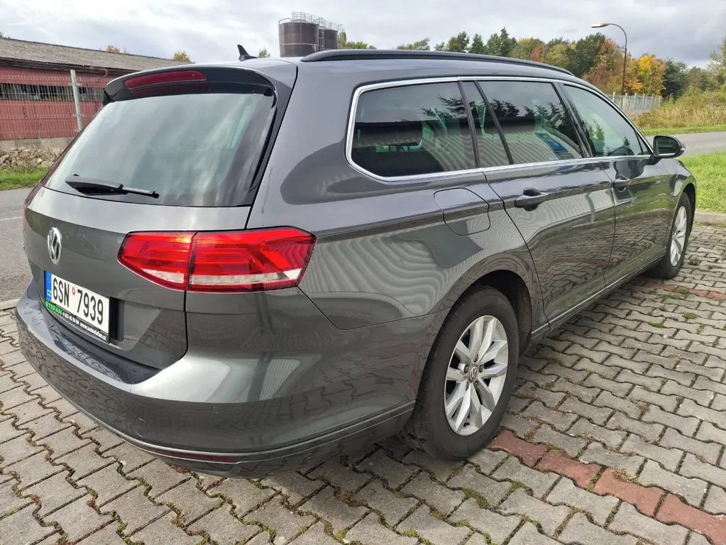 VW PASSAT VARIANT B8 2.0TDI 110kw - fotka 5