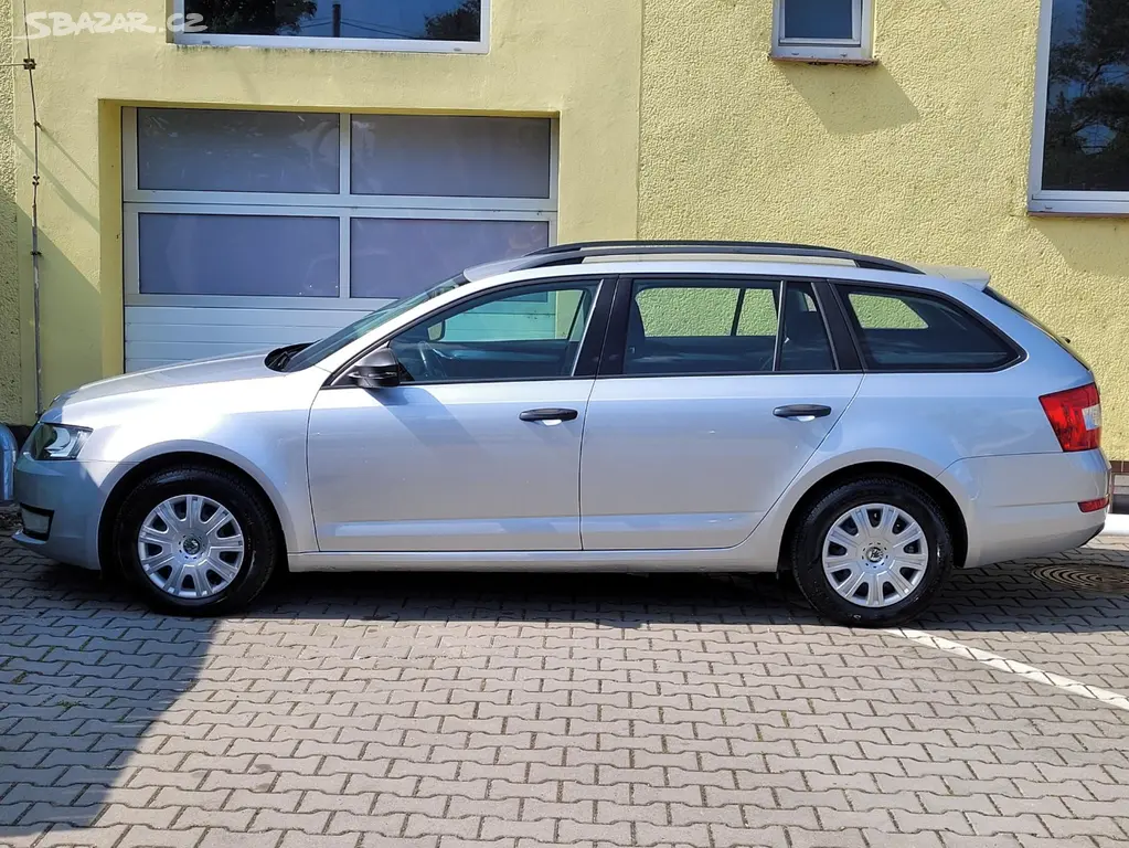 Škoda Octavia, 1,2 TSi EA211 - PO ROZVODECH - fotka 6