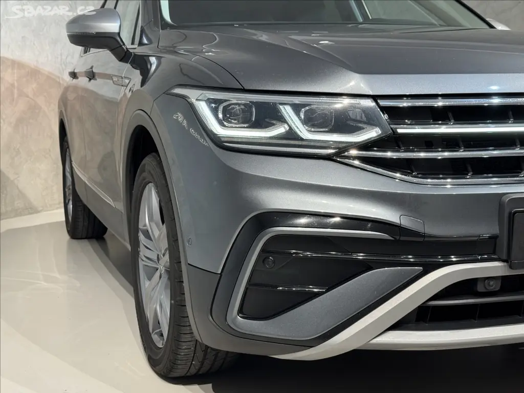 Volkswagen Tiguan Allspace, 2,0 TDi DSG 4x4 Elegance LED - fotka 5