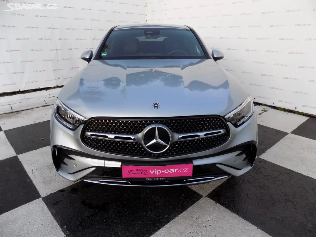 Mercedes-Benz GLC, 300e/AMG/4Matic/DPH/LED/ - fotka 4
