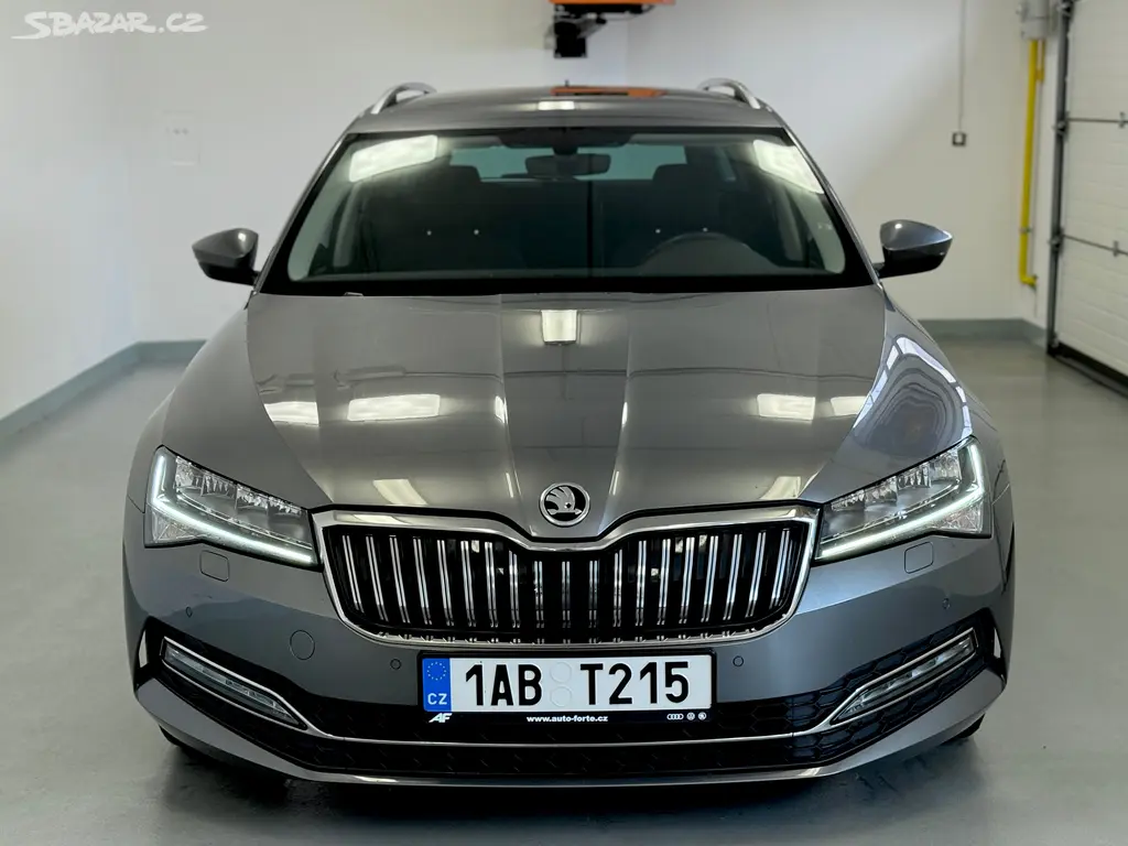 Škoda Superb, 2,0TDI 110 kwDSG Style ČR1.MAJ - fotka 4