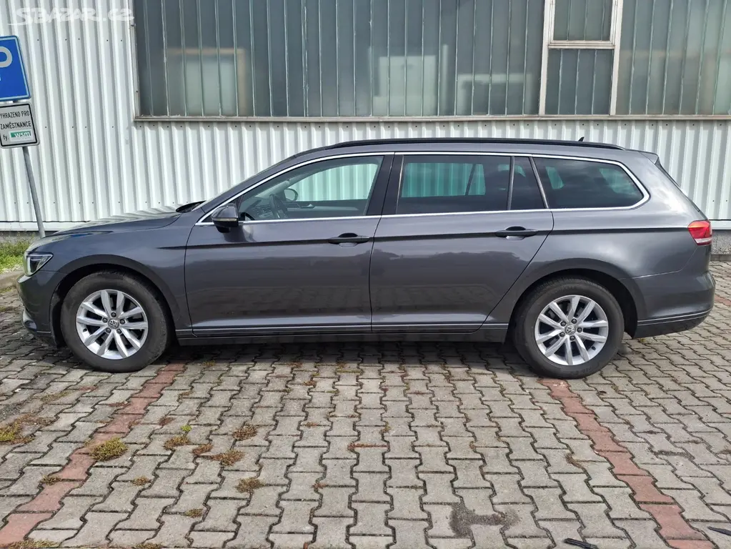 VW PASSAT VARIANT B8 2.0TDI 110kw - fotka 2