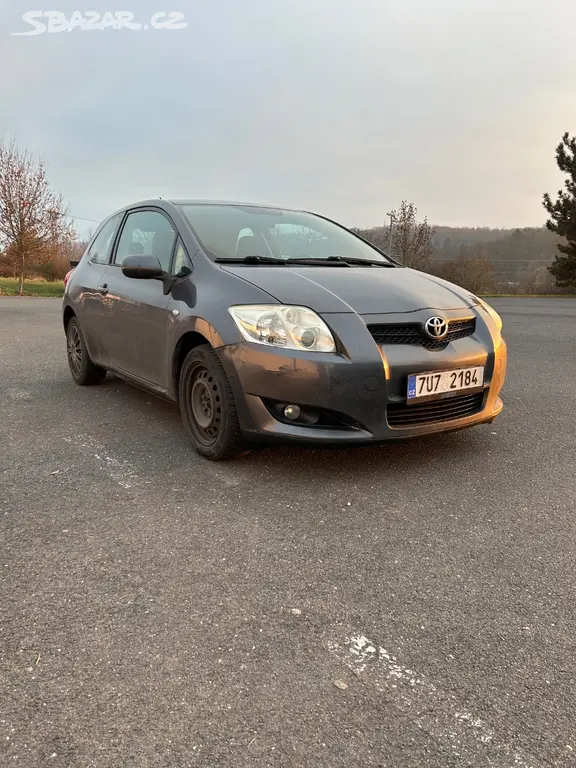 Toyota Auris 1.6 VVT-i (91 kW), benzín, r. 2007