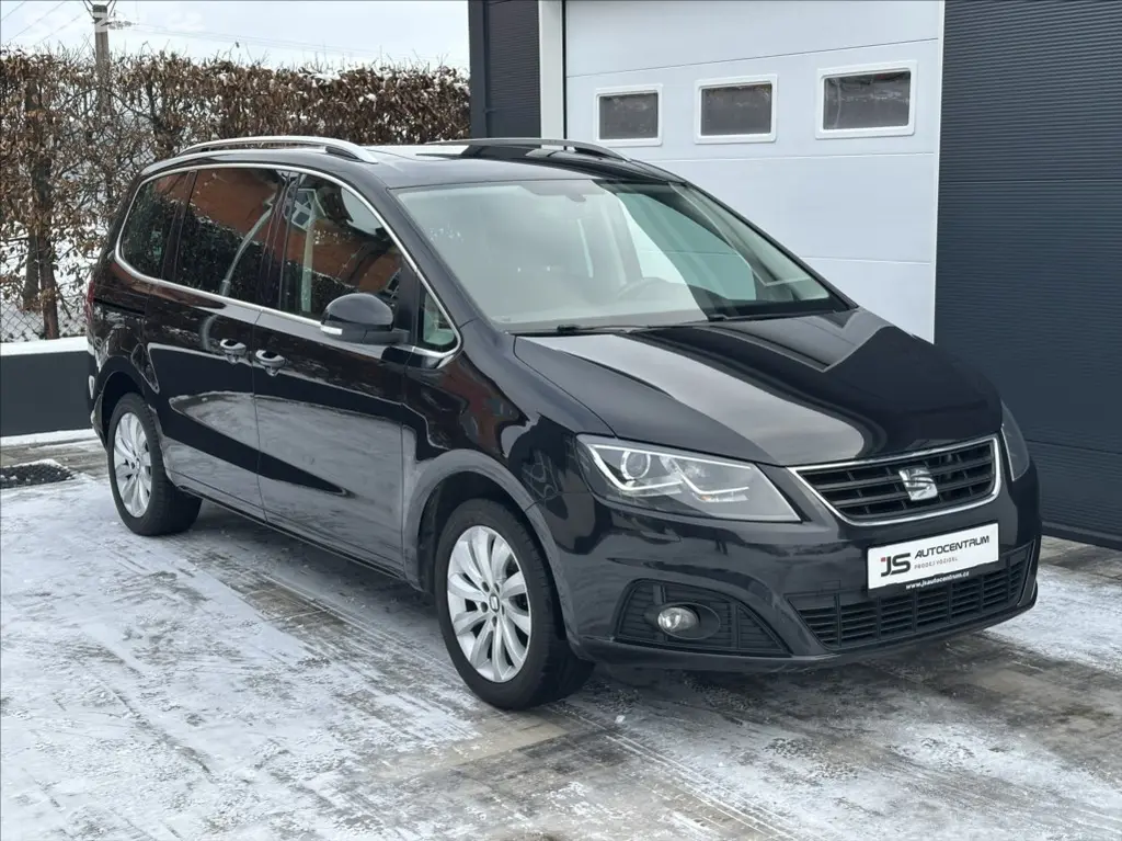 Seat Alhambra, 2,0 TSI 220PS Style-7 DSG - fotka 3