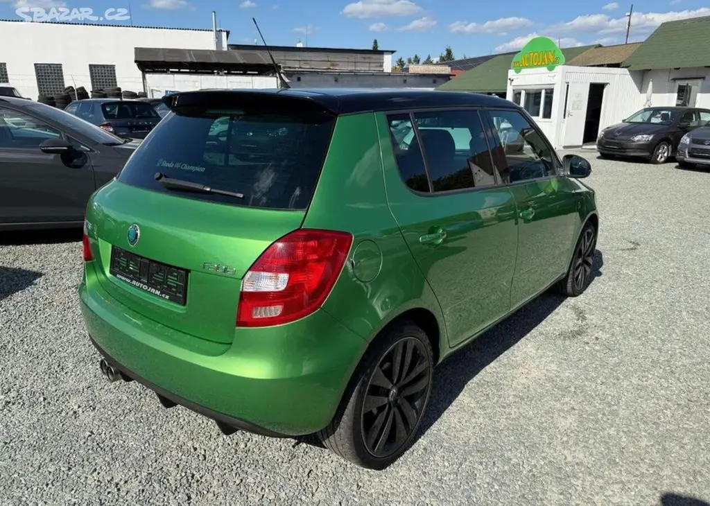 Škoda Fabia 1.4 TSI RS DSG benzín automatická - fotka 4