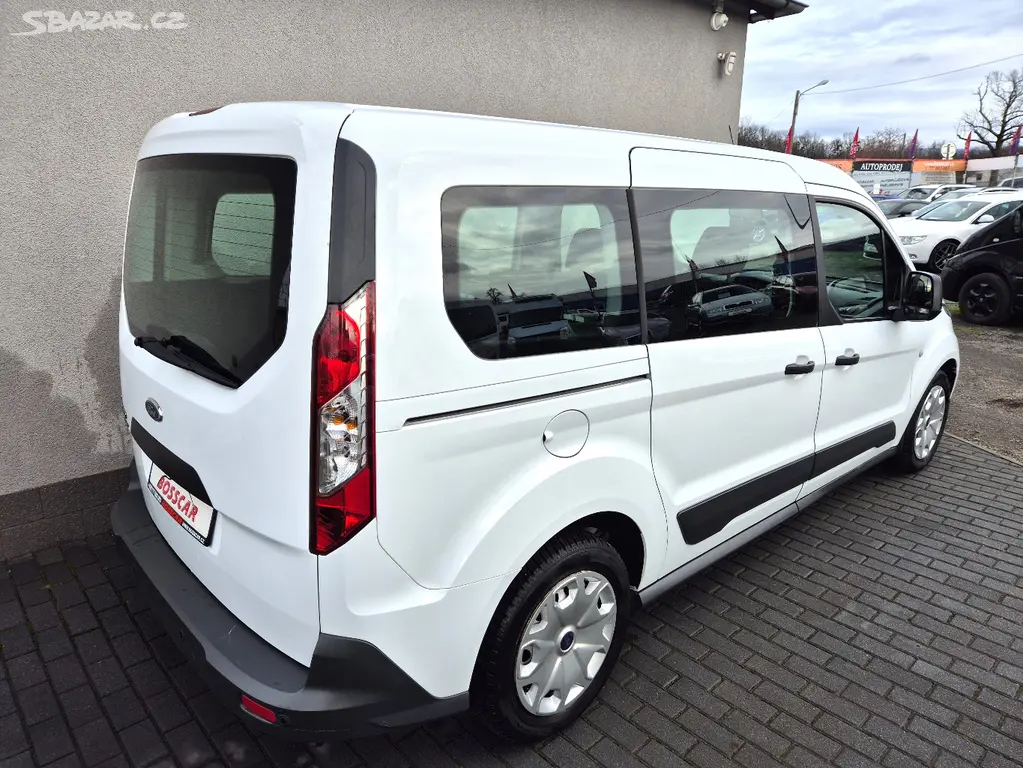 Ford Tourneo Connect 1,6TDCi Long Bez DPH 165000Kč - fotka 5