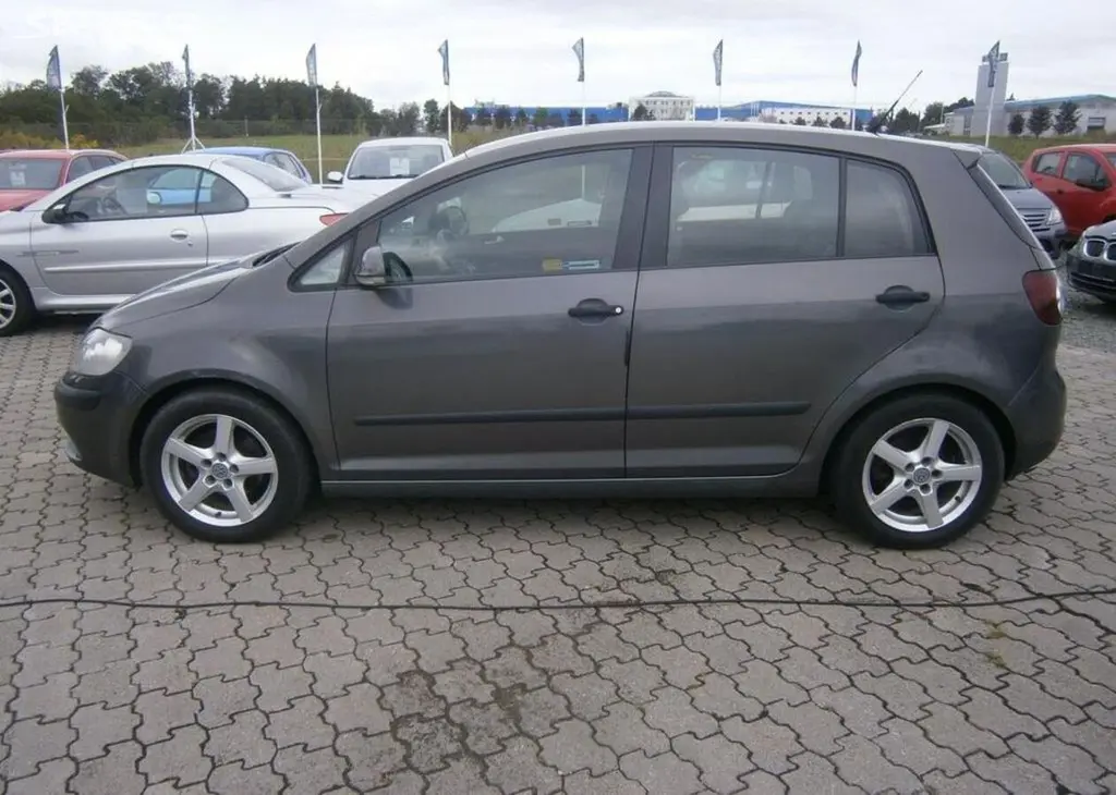 Volkswagen Golf Plus 1.6MPi LPG do 2030,CZ benzín - fotka 4