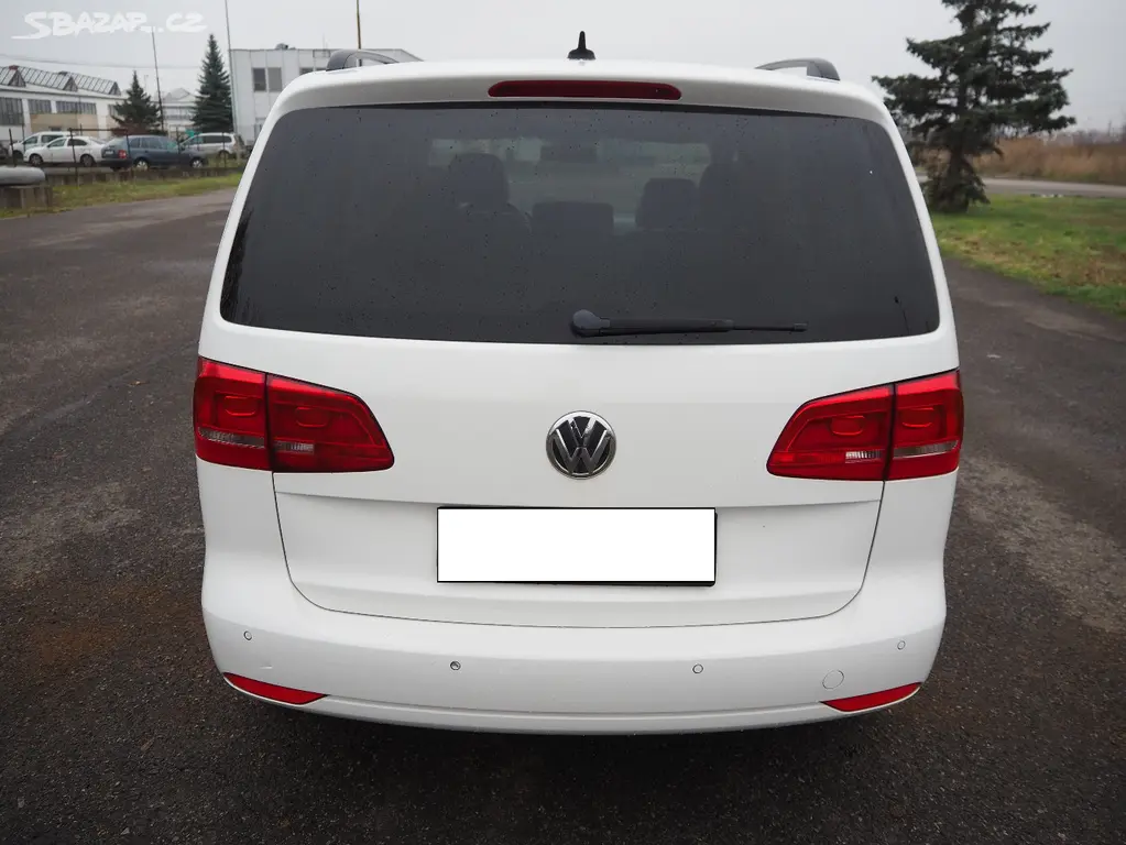Volkswagen Touran 1.6 TDI AUTOMAT DSG, 7 míst - fotka 6
